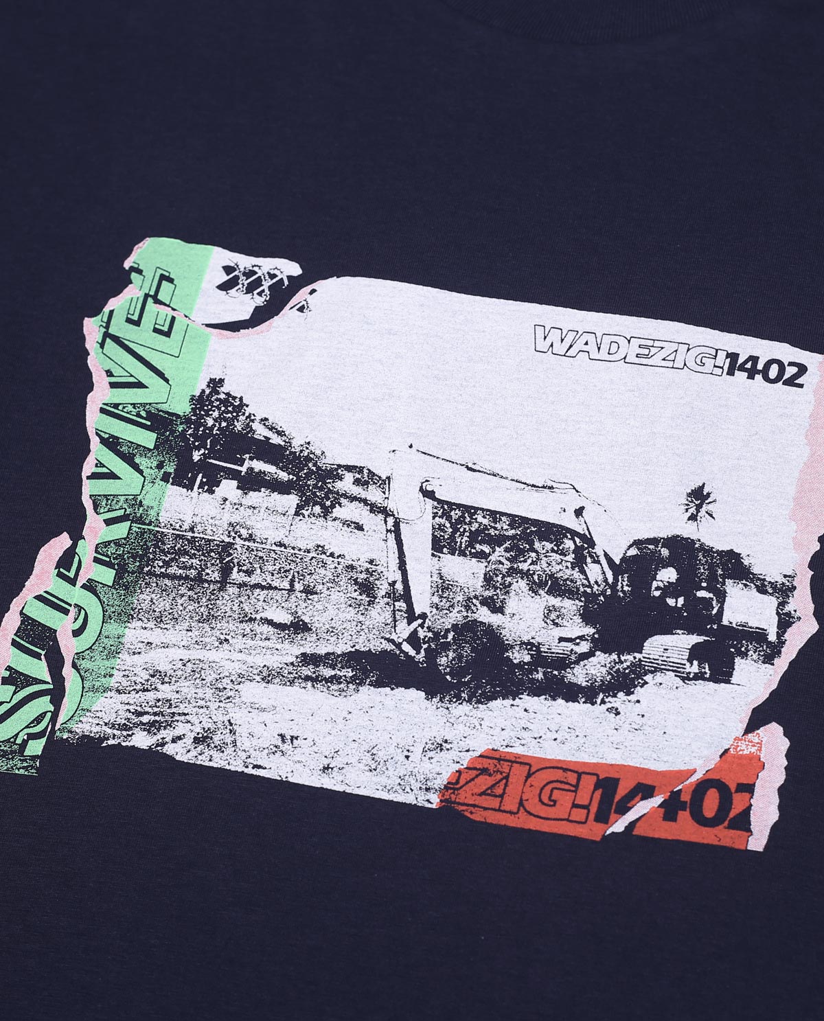 Wadezig! T-Shirt - Survive Navy Blue