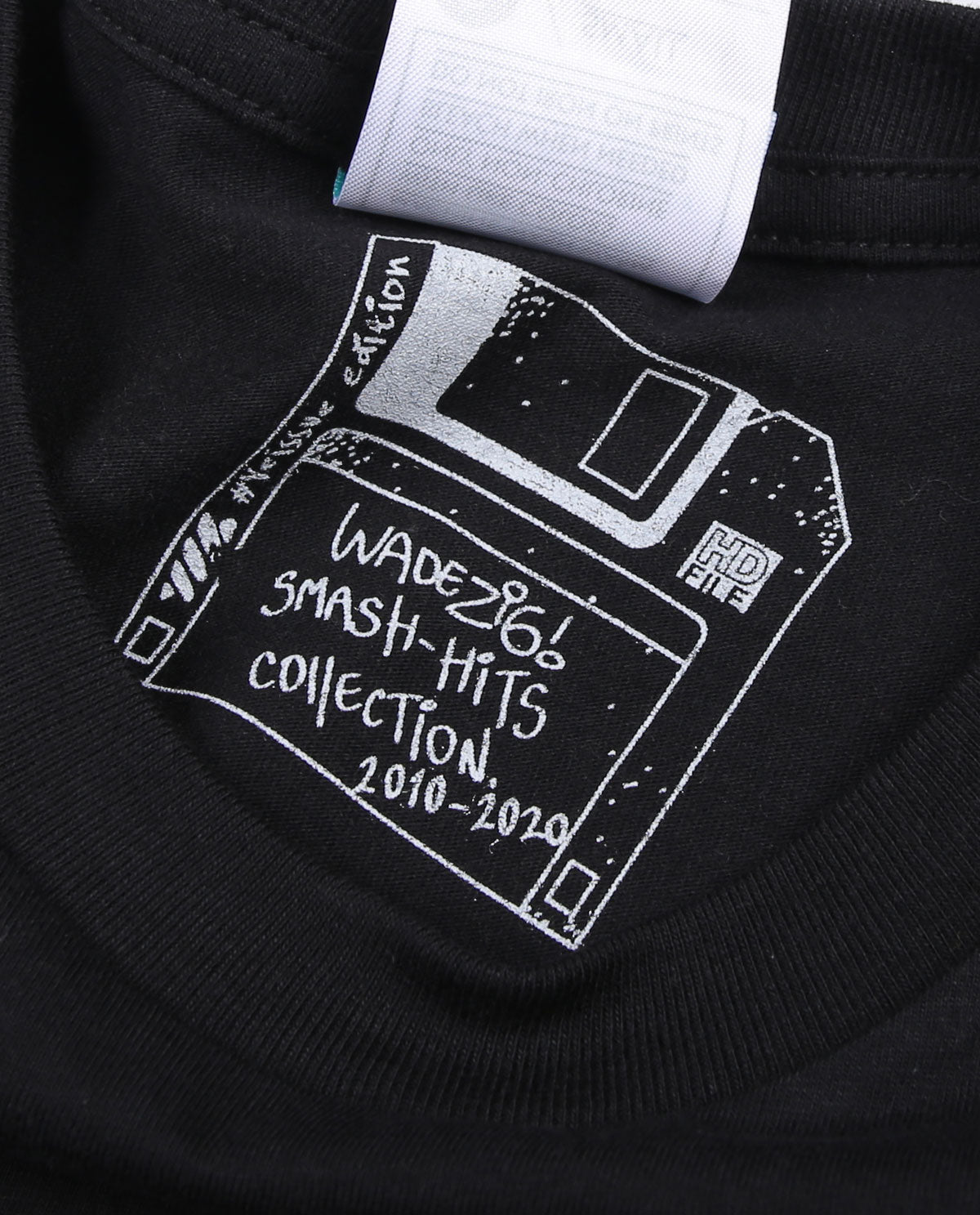 WADEZIG! T-SHIRT - LOGOGRAM SMASH HIT BLACK