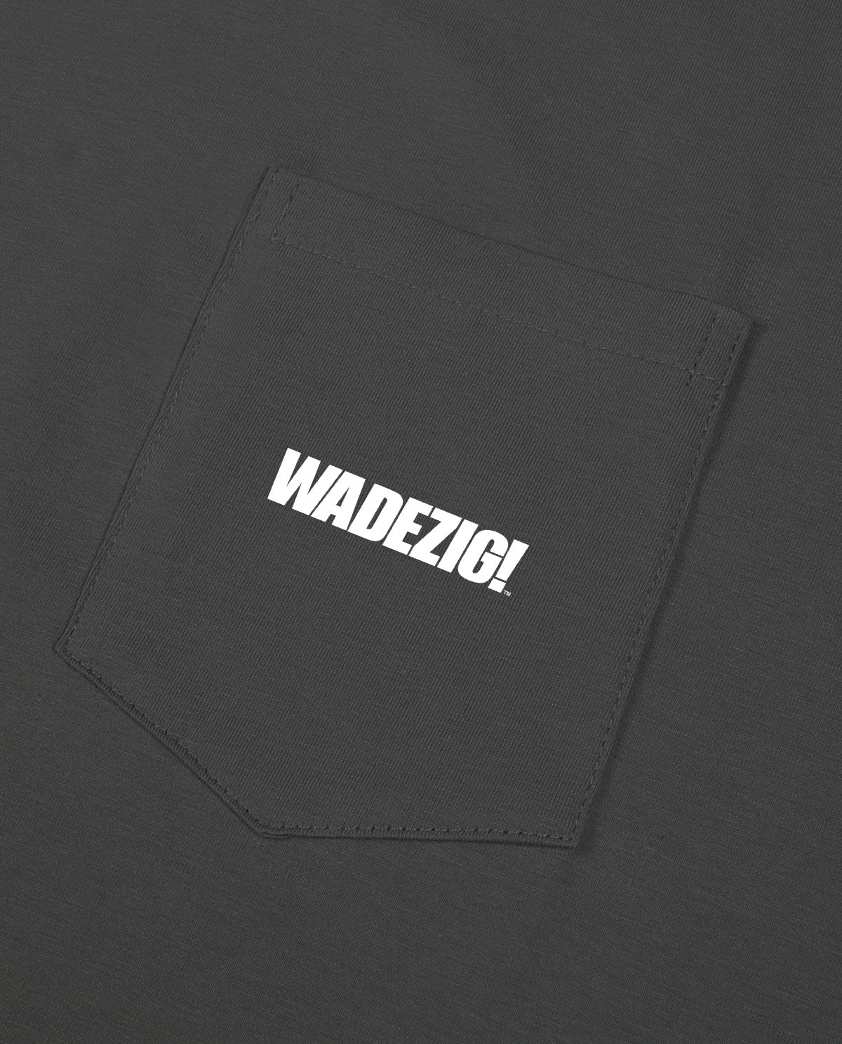 WADEZIG! T-SHIRT - BOLD CHARCOAL