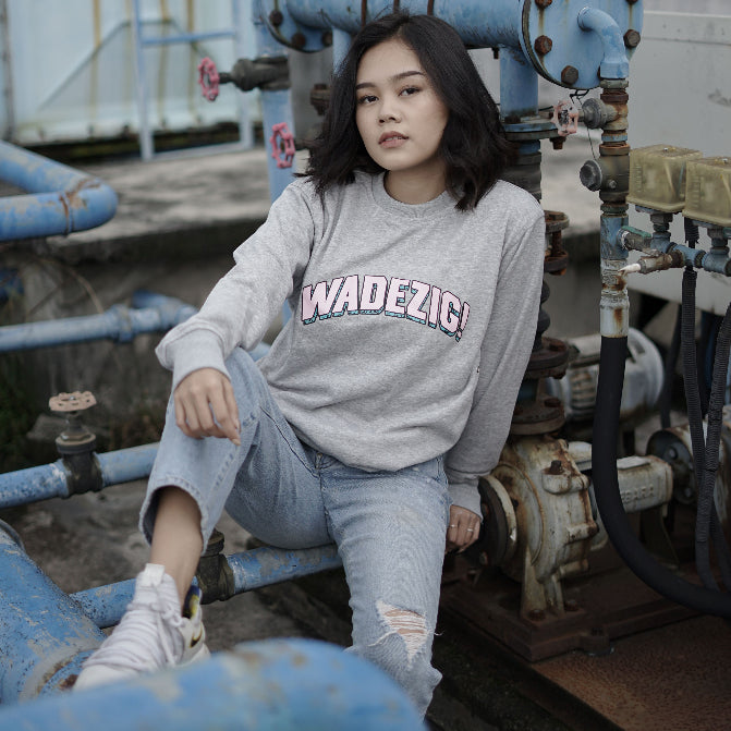 WADEZIG! SWEATER - ARC CNECK MISTY